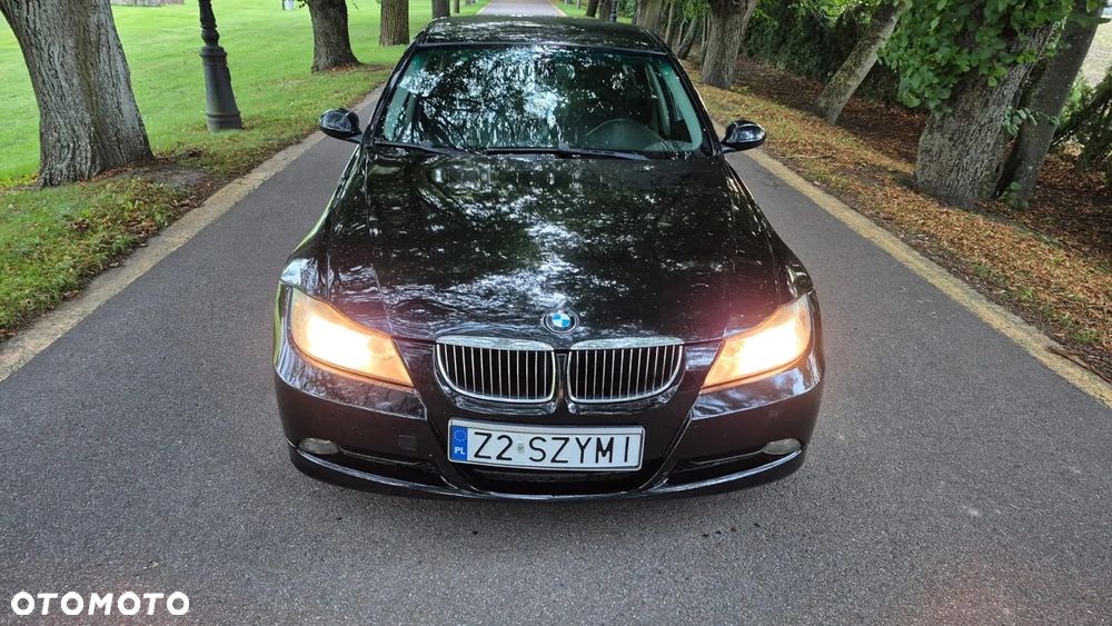 BMW Seria 3 320d - 4