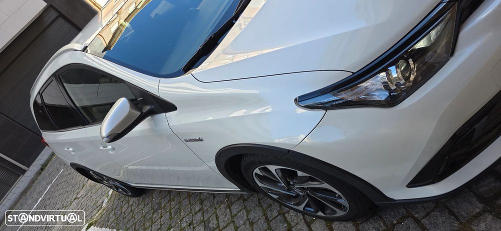 Toyota Auris Touring Sports 1.8 HSD Exclusive+Navi - 3