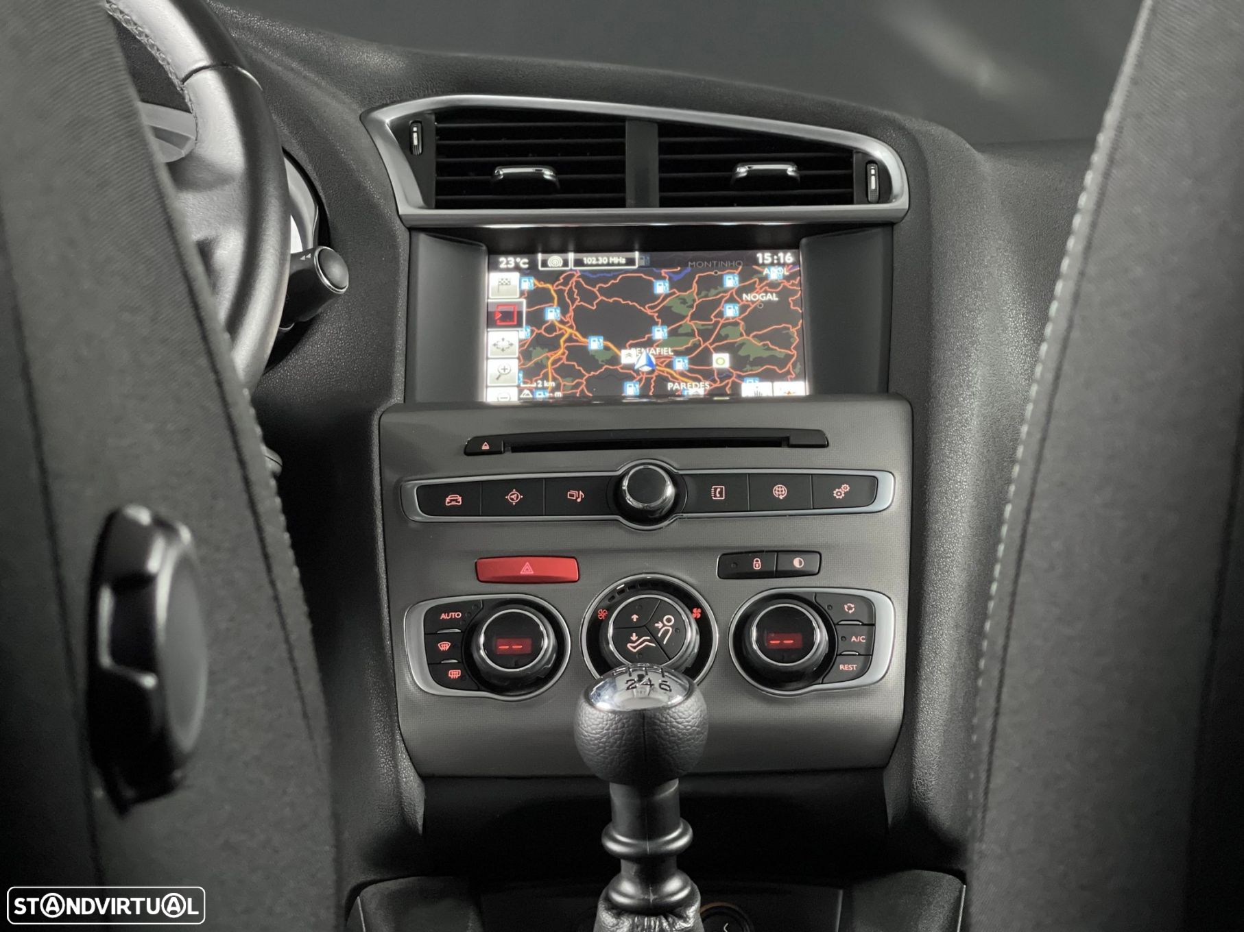 Citroën C4 1.2 PureTech Feel - 10