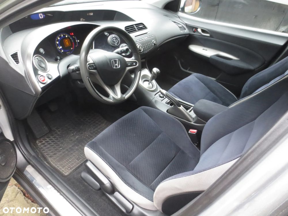 Honda Civic 1.8 Comfort - 10