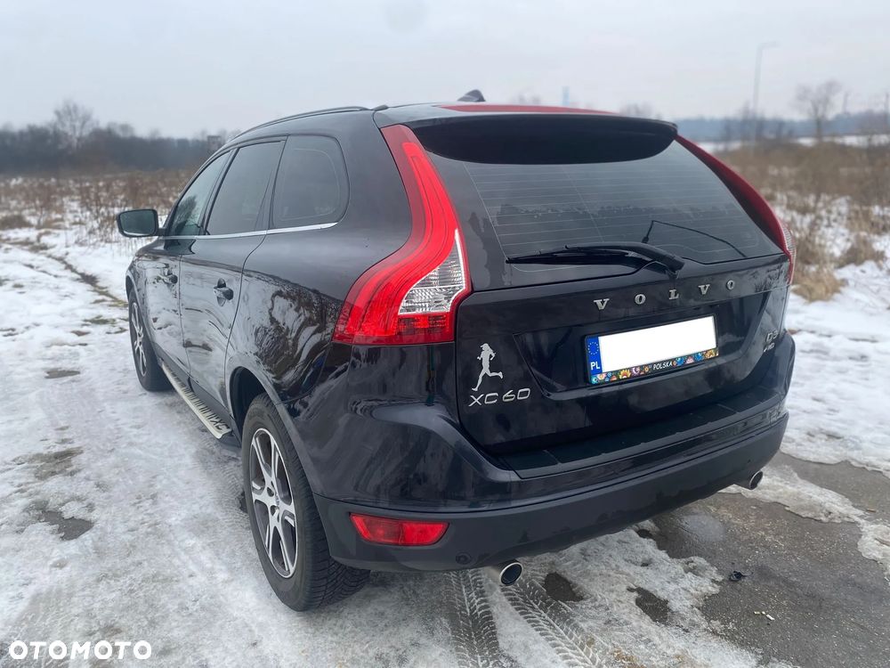 Volvo XC 60 D5 AWD Summum - 8