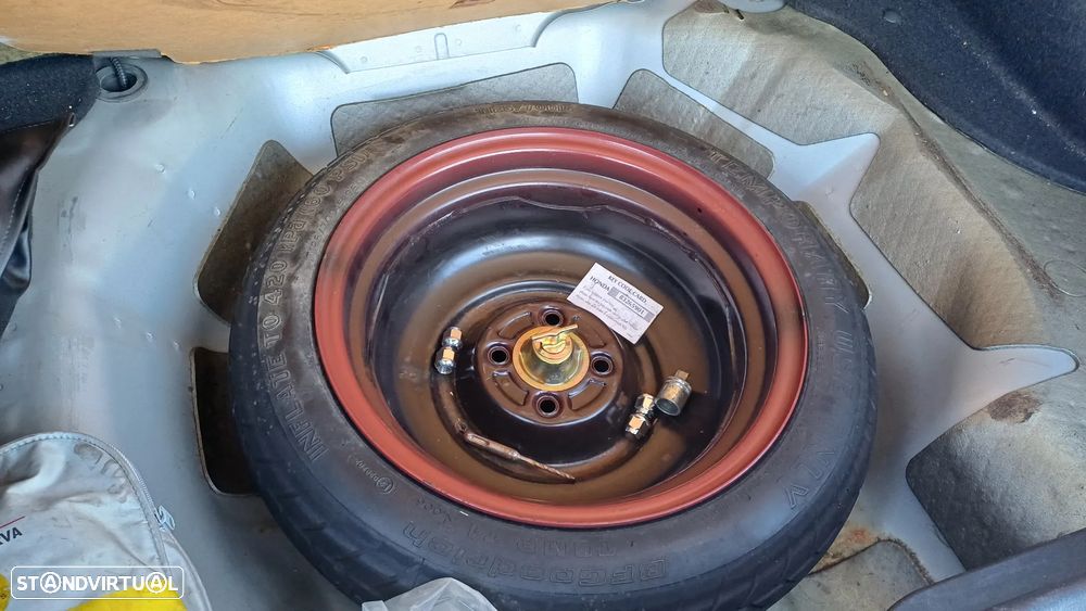 Honda Civic 1.4 LS - 34