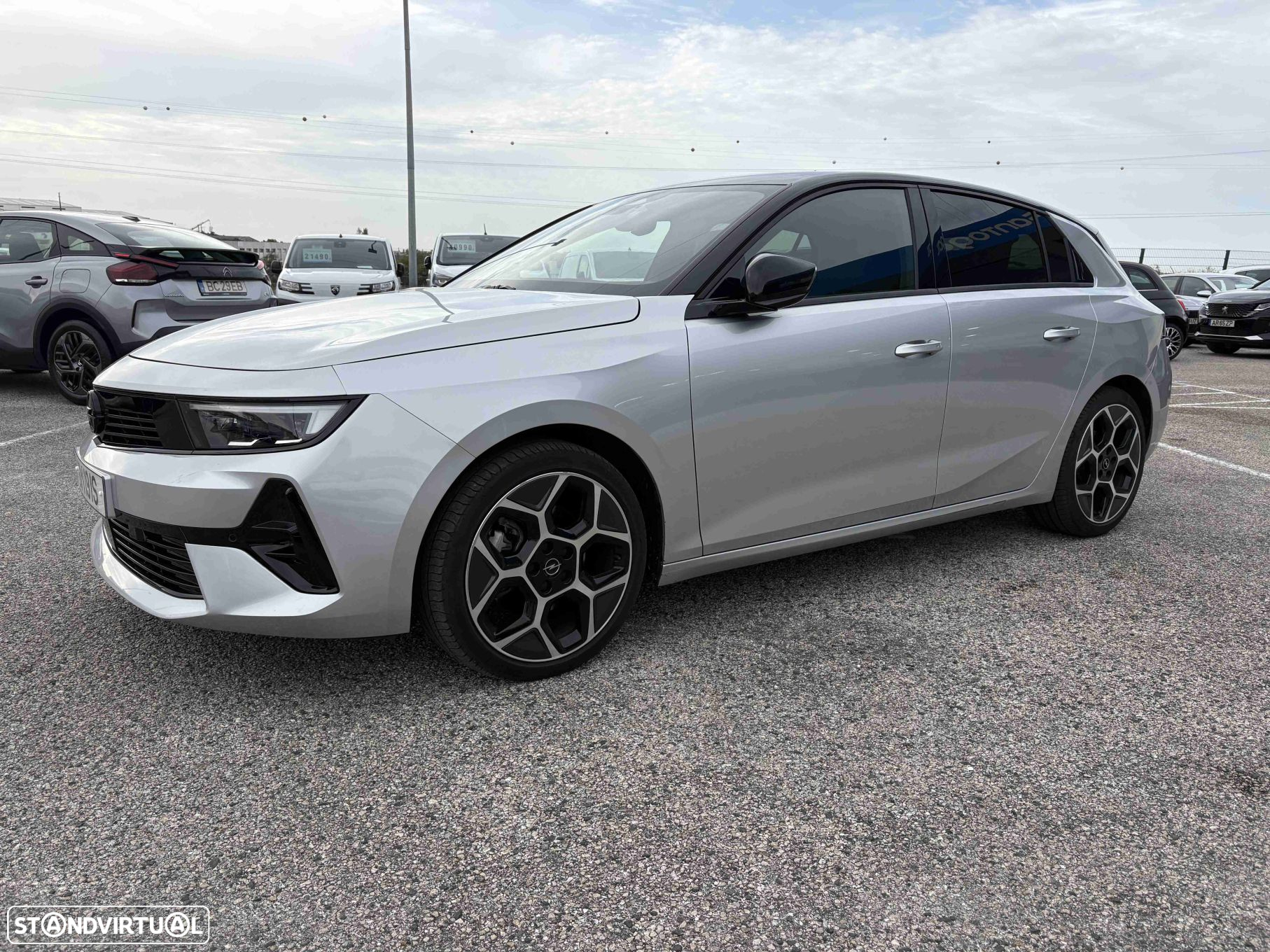 Opel Astra 1.5 D GS Aut. - 4