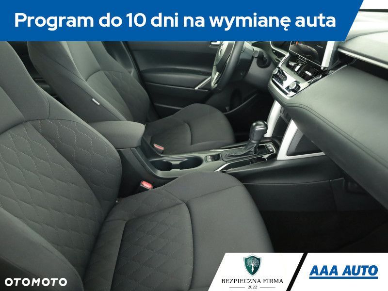 Toyota Corolla Cross - 8