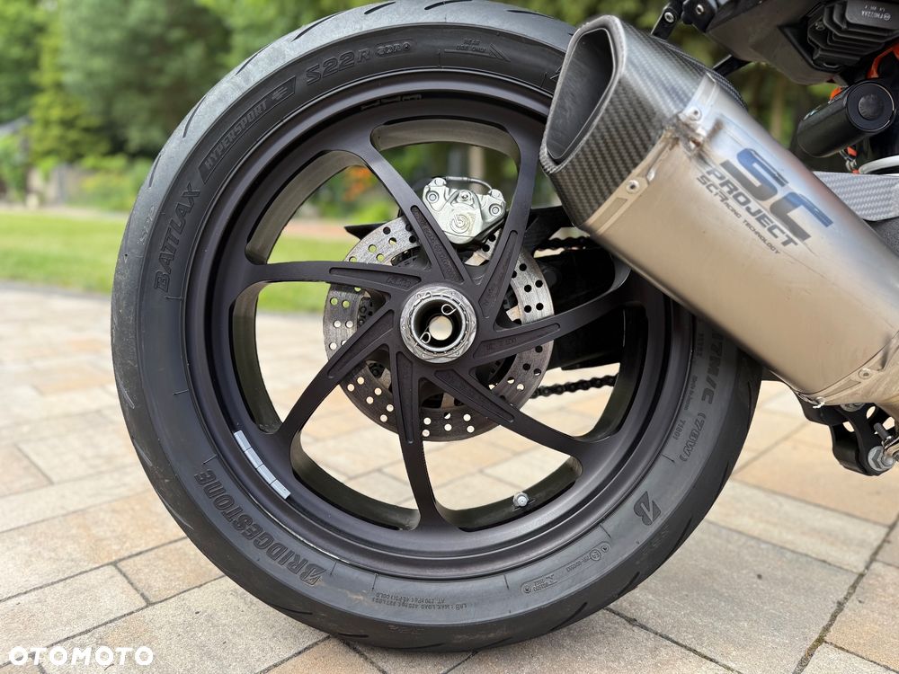 KTM Super Duke - 37
