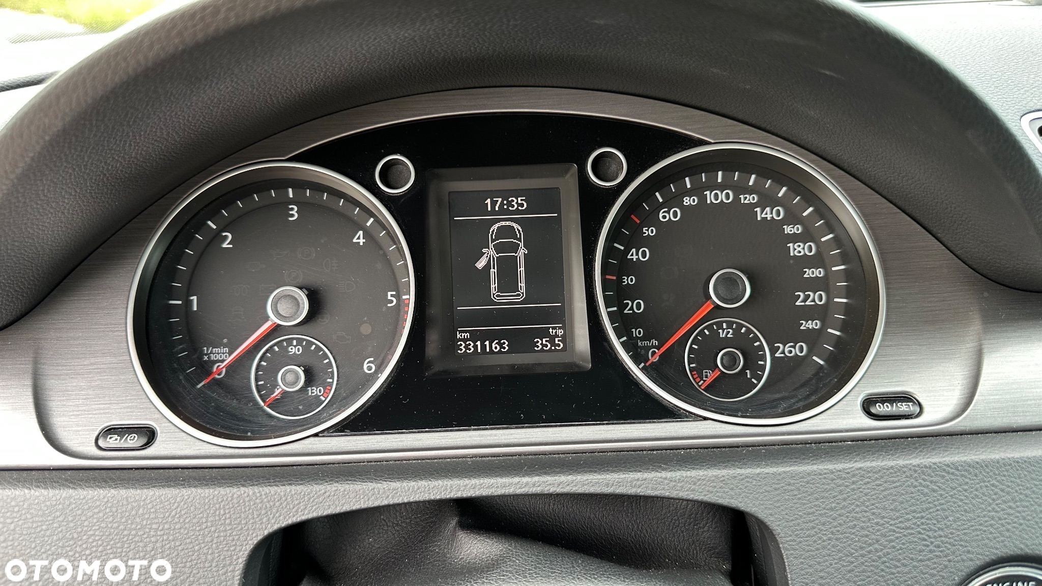 Volkswagen Passat 2.0 TDI Comfortline DSG - 17