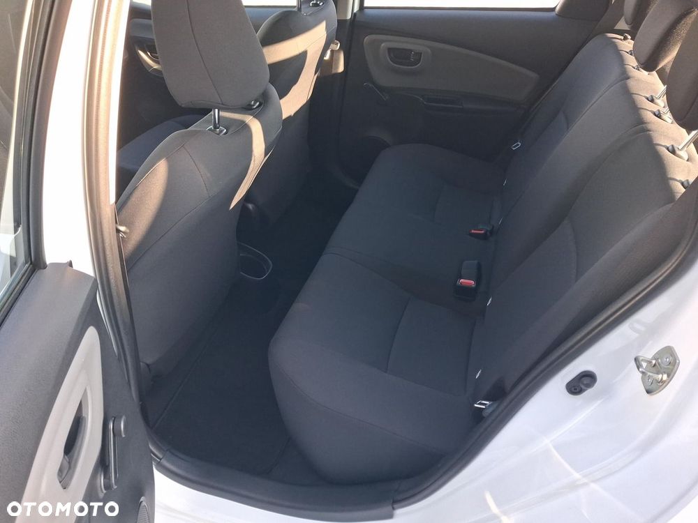 Toyota Yaris - 14