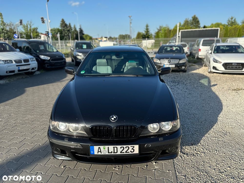 BMW Seria 5 525i - 2