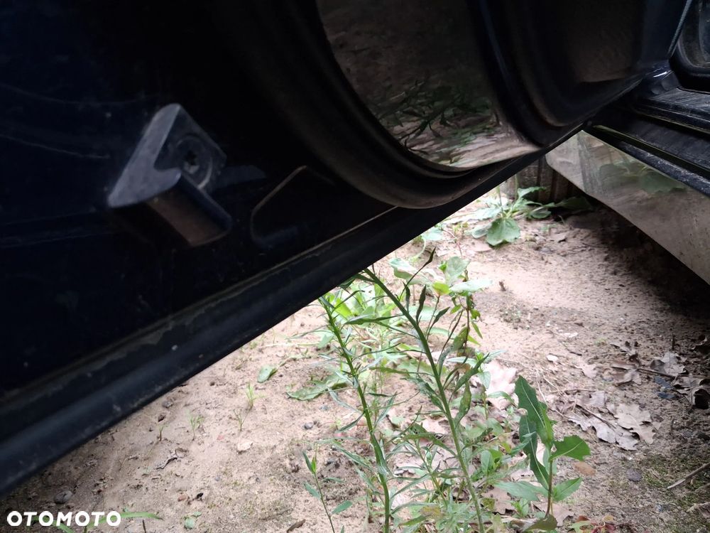 BMW E60 DRZWI LEWE PRZOD PRZEDNIE ORIENTBLAU METALIC 317 - 5