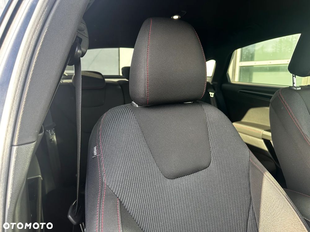 Ford Mondeo ver-1-5-ecoboost-st--line - 22