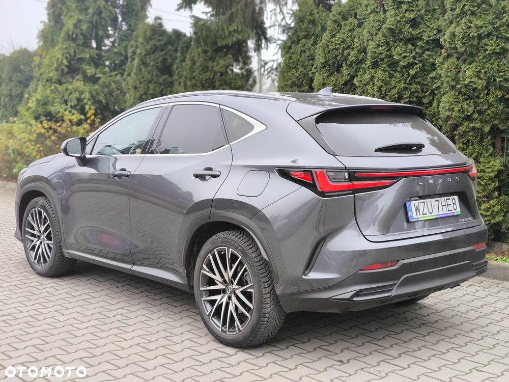 Lexus NX 350h Prestige AWD - 4
