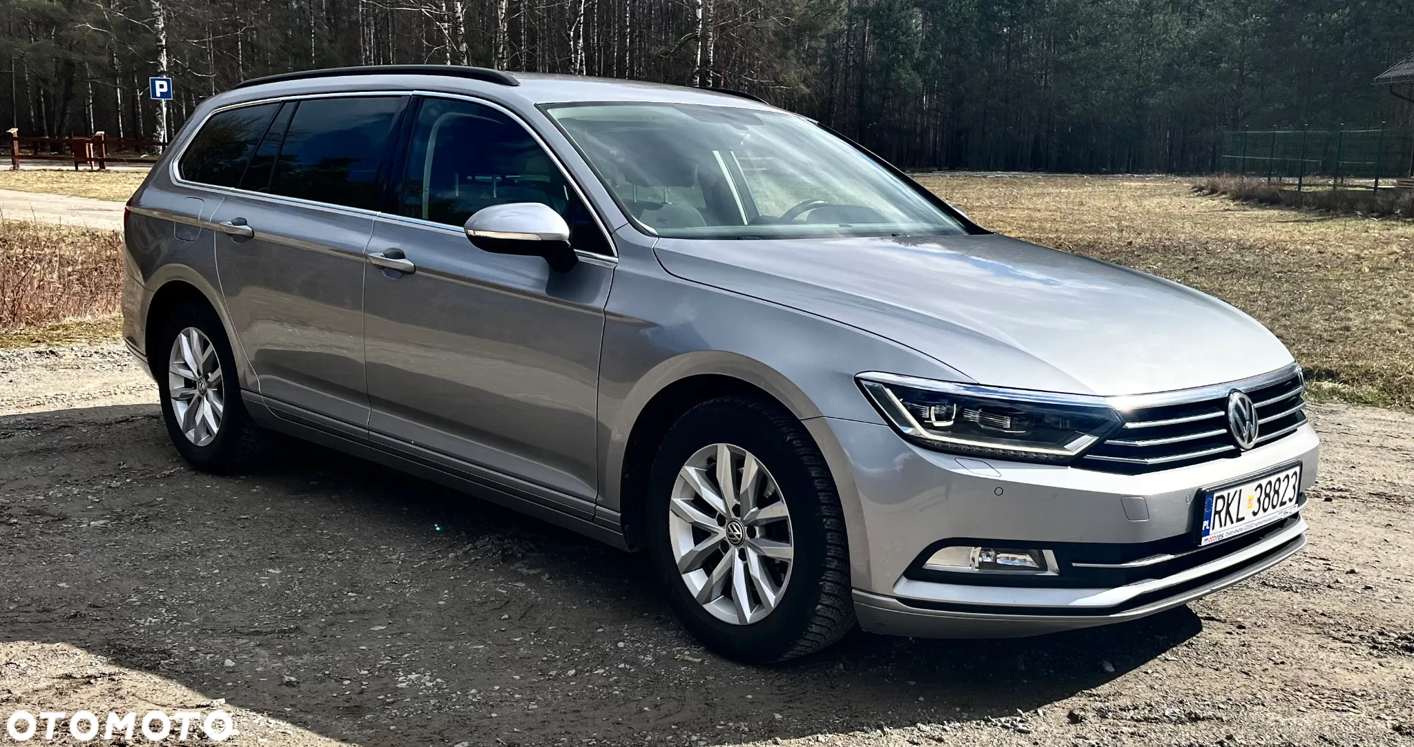 Volkswagen Passat Variant 1.6 TDI (BlueMotion Technology) Comfortline - 10