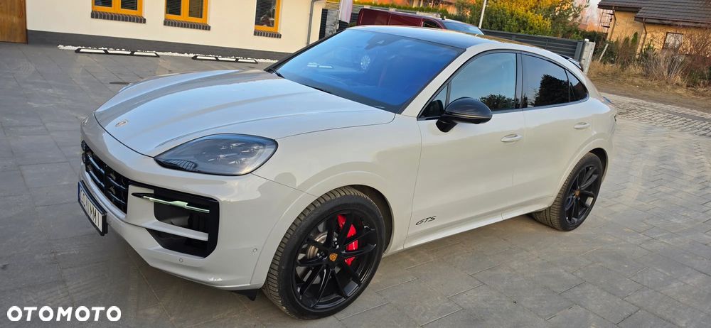 Porsche Cayenne - 6