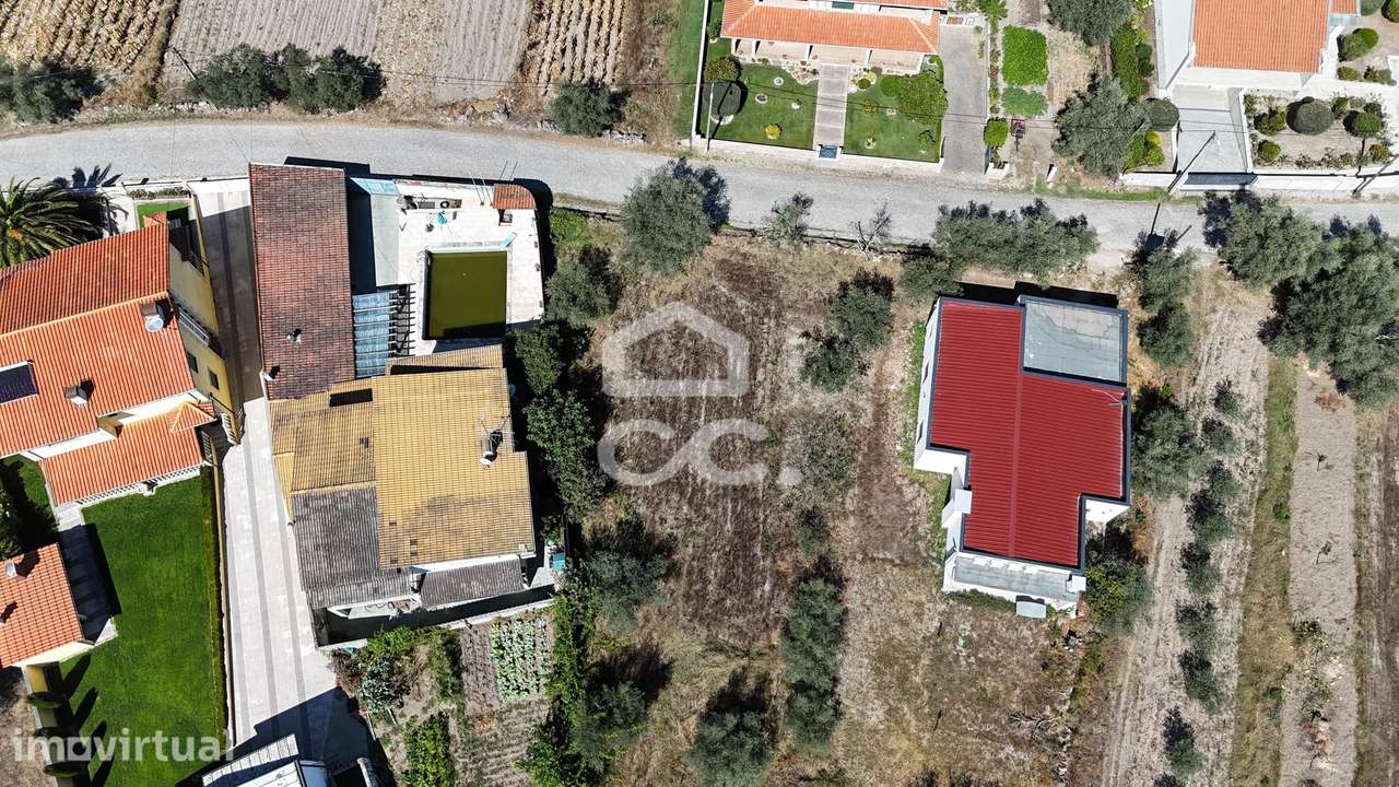 Terreno para construção - Grande imagem: 2/8