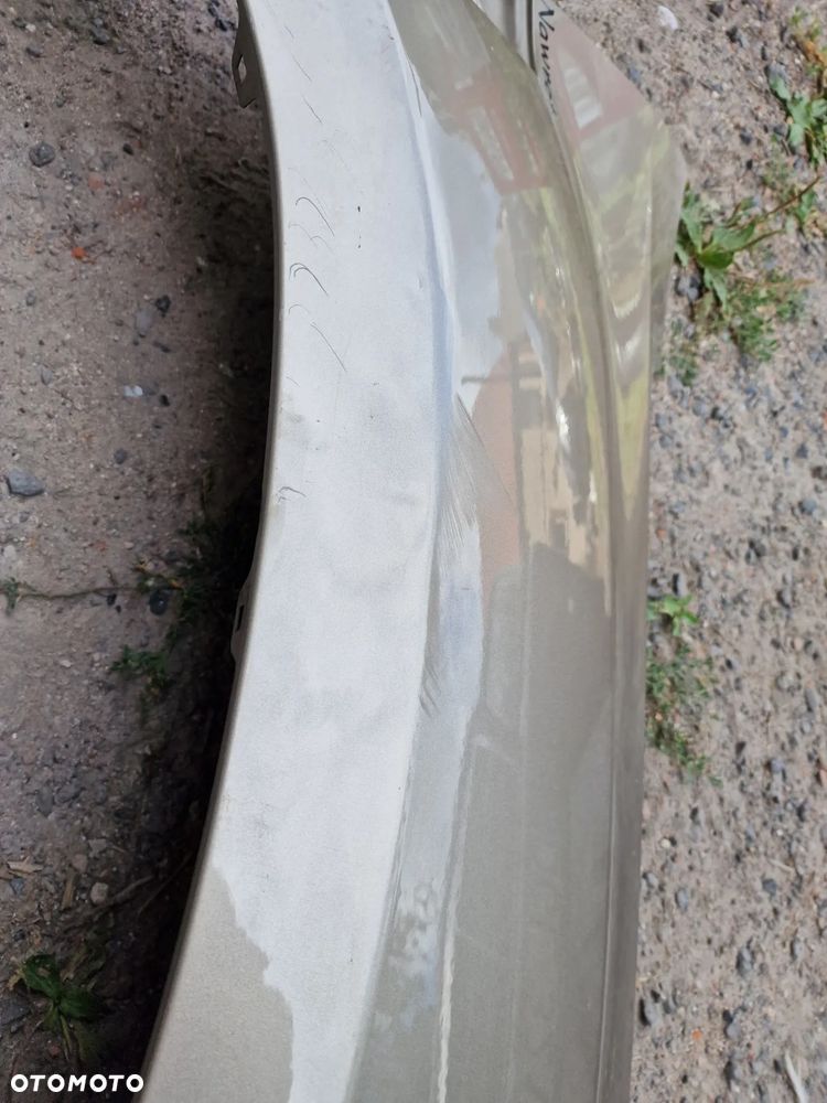 Blotnik prawy  przód  Dacia  duster  II - 2