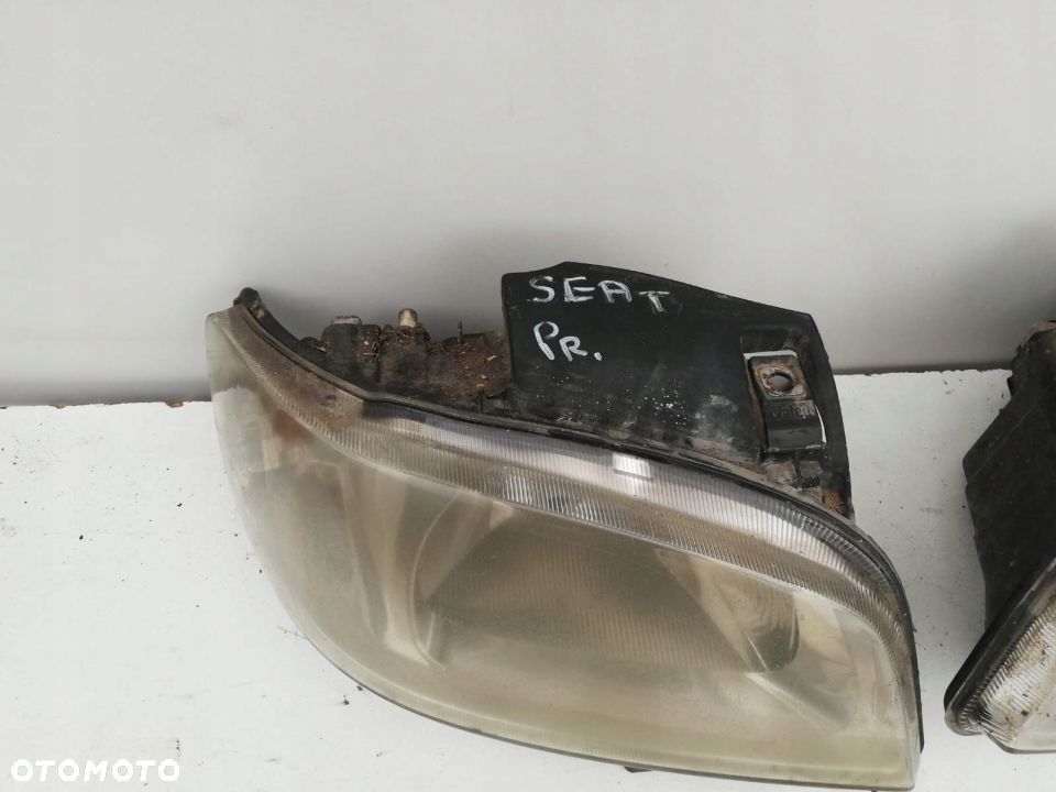 LAMPA PRZEDNIA PRAWA SEAT CORDOBA 1 LIFT CORDOBA VARIO - 1