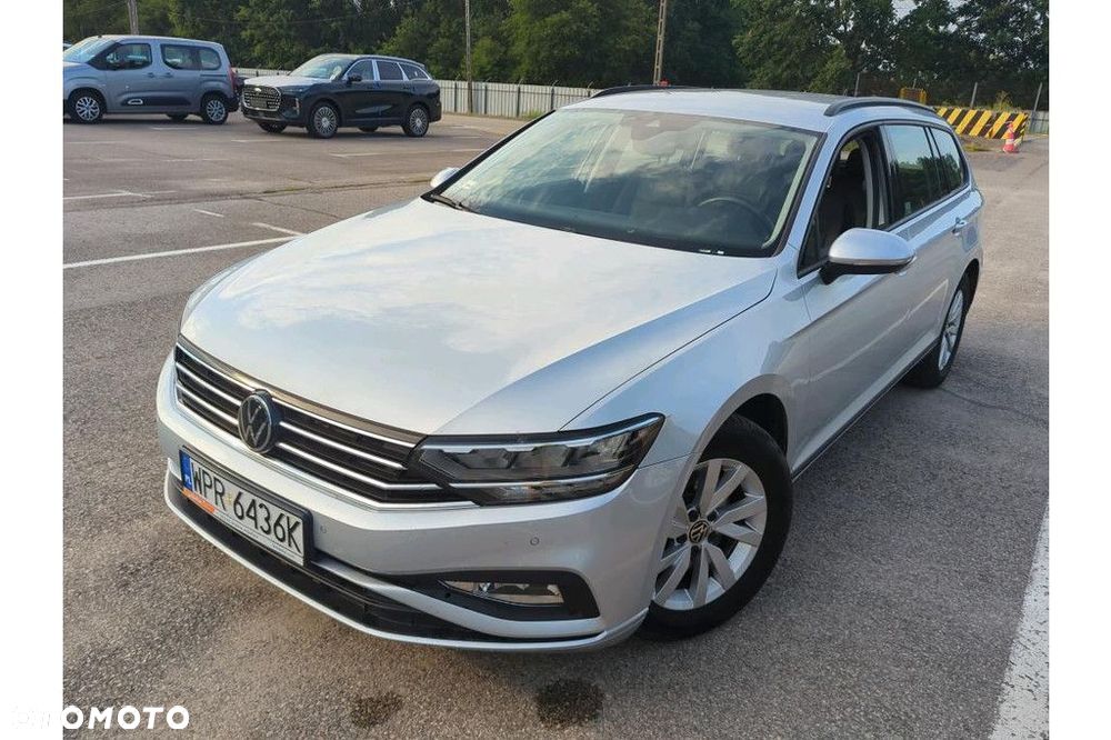 Volkswagen Passat Variant 1.5 TSI EVO Essence DSG - 1