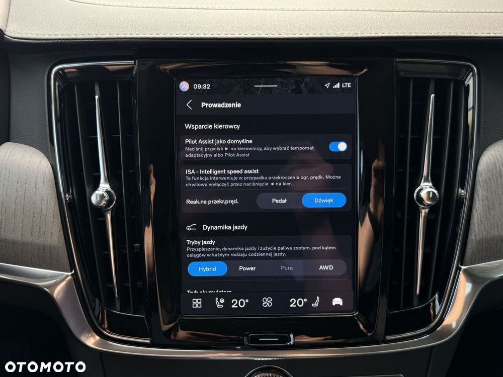 Volvo V90 T6 AWD Plug-In Hybrid Plus Dark - 23