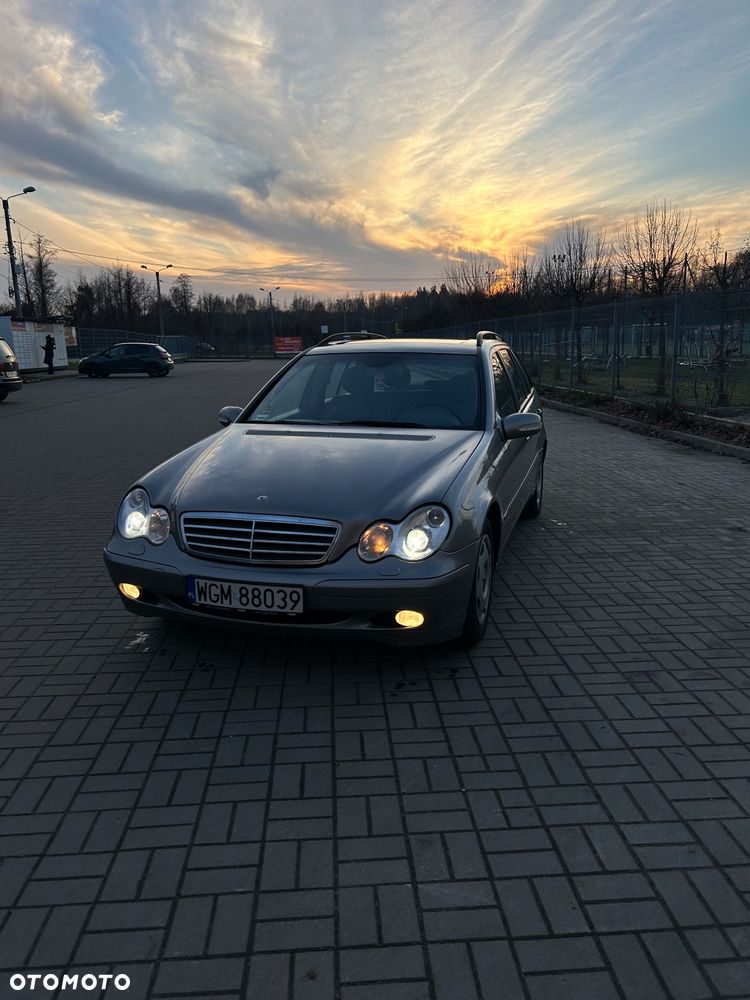 Mercedes-Benz Klasa C 200 T CDI Classic - 2