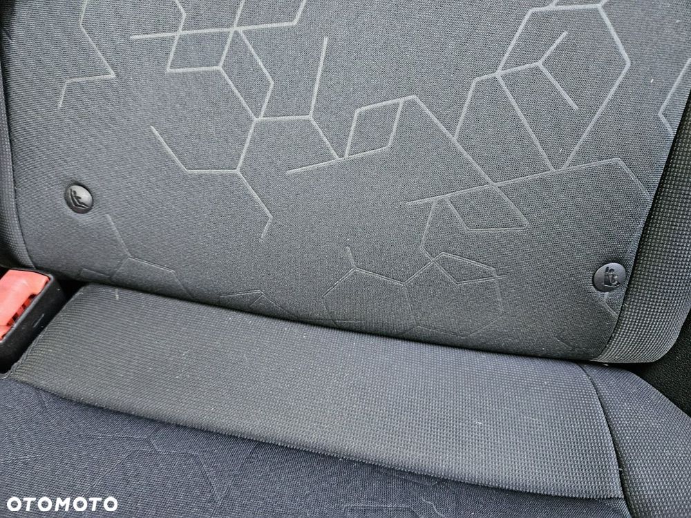 Ford B-MAX - 18
