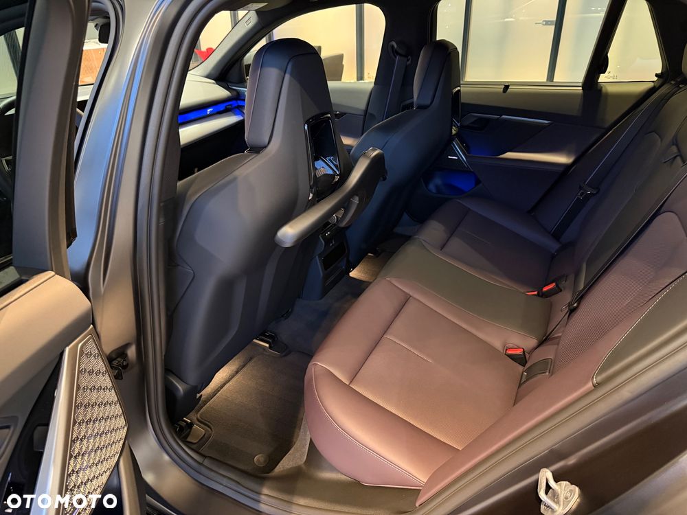 BMW Seria 5 540d xDrive mHEV sport - 14