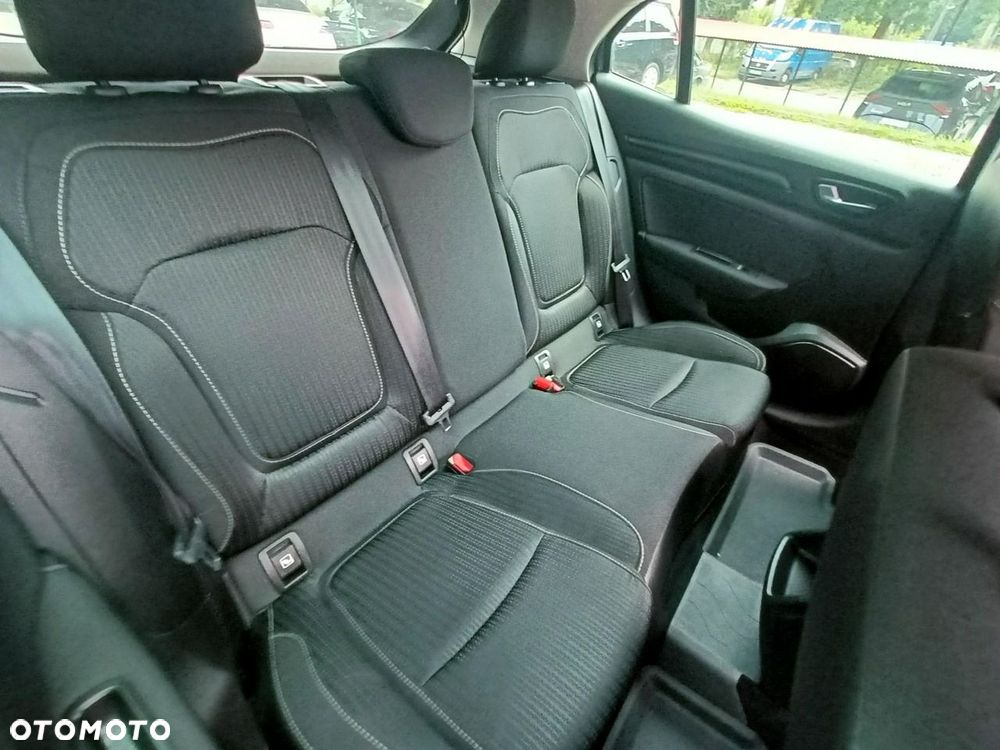 Renault Megane 1.6 SCe Life - 6