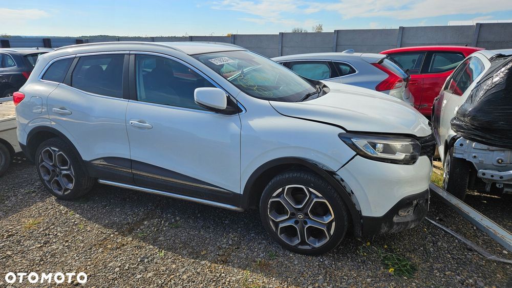 renault kadjar 2015 + orurowanie stopnie boczne progi podświetlane - 5