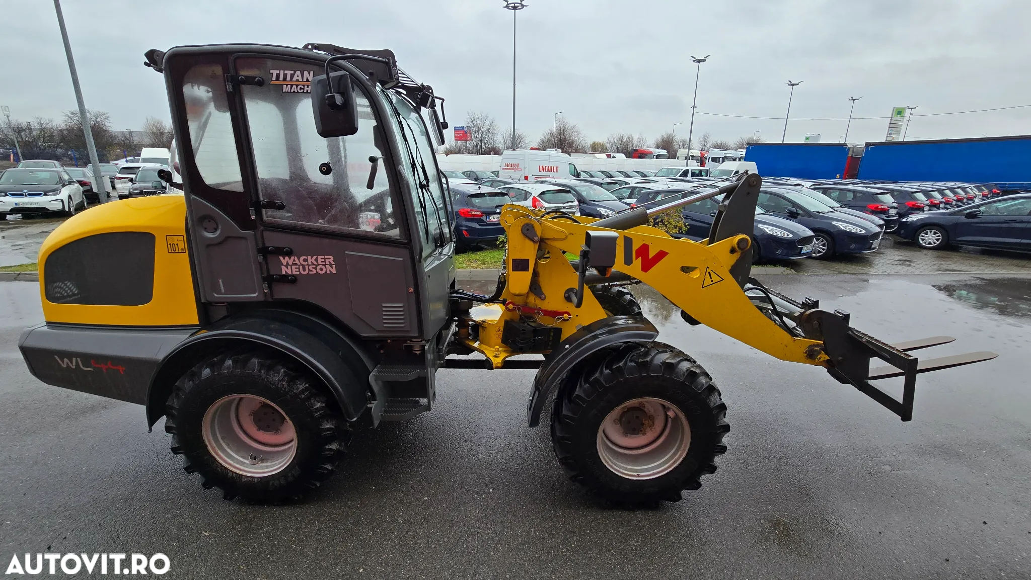 Wacker Incarcator frontal pe roti Wacker-Neuson WL 44 - 8