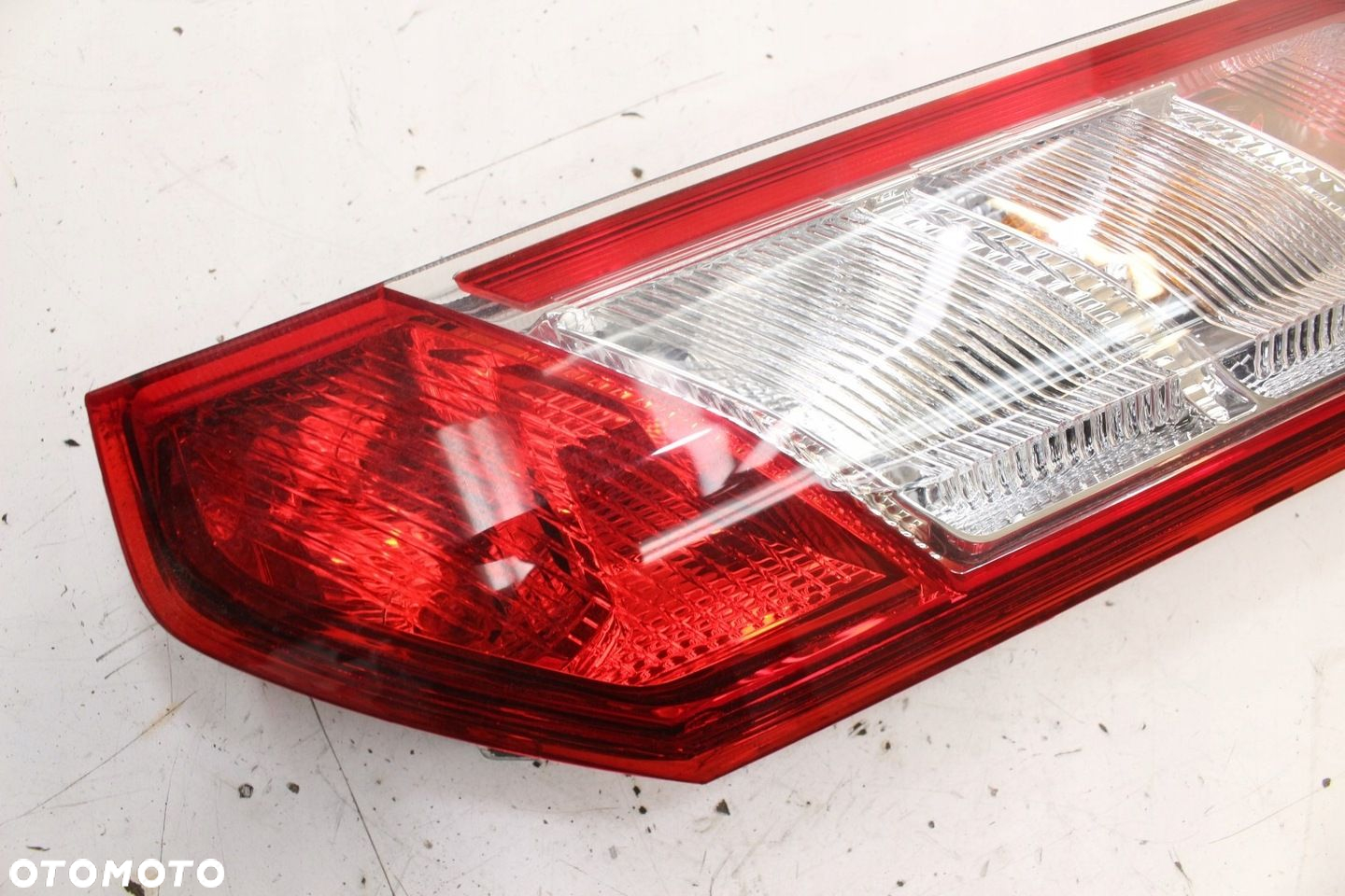 Prawa Lampa Tył Ford Transit Custom - 2