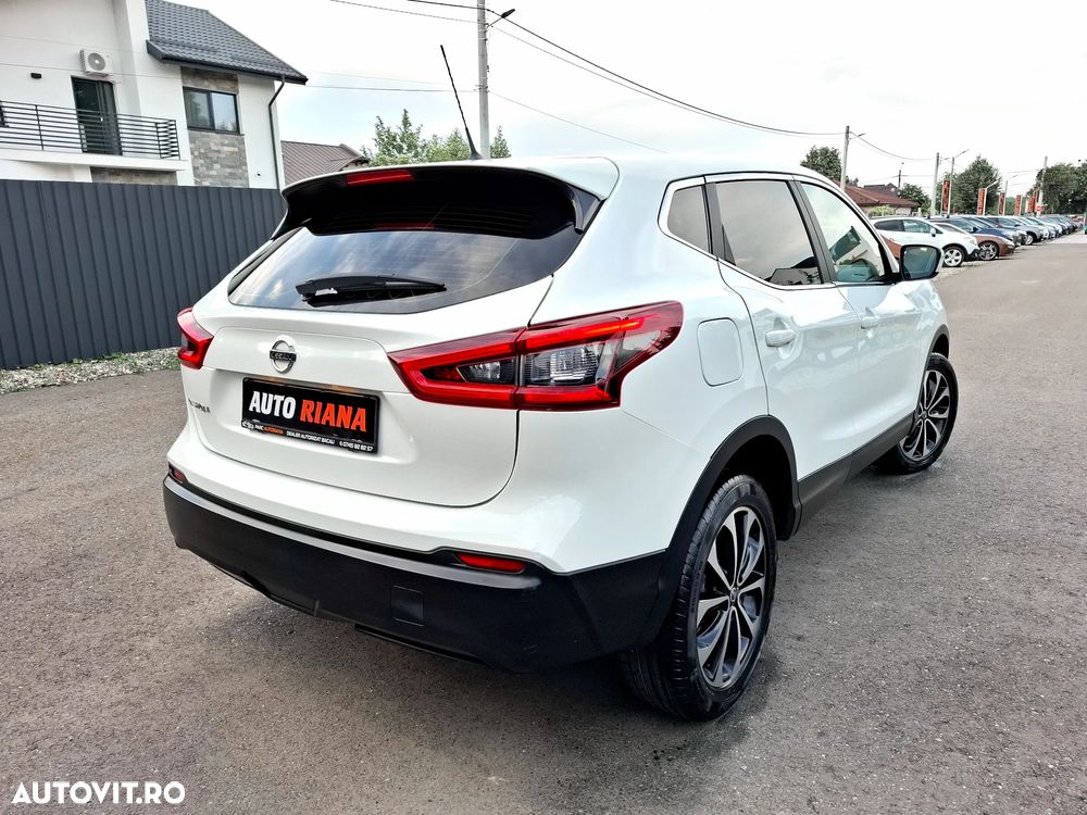 Nissan Qashqai - 4