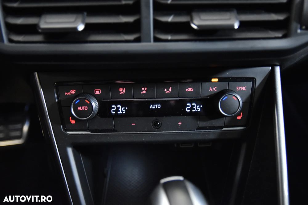 Volkswagen Polo 2.0 TSI DSG GTI - 18