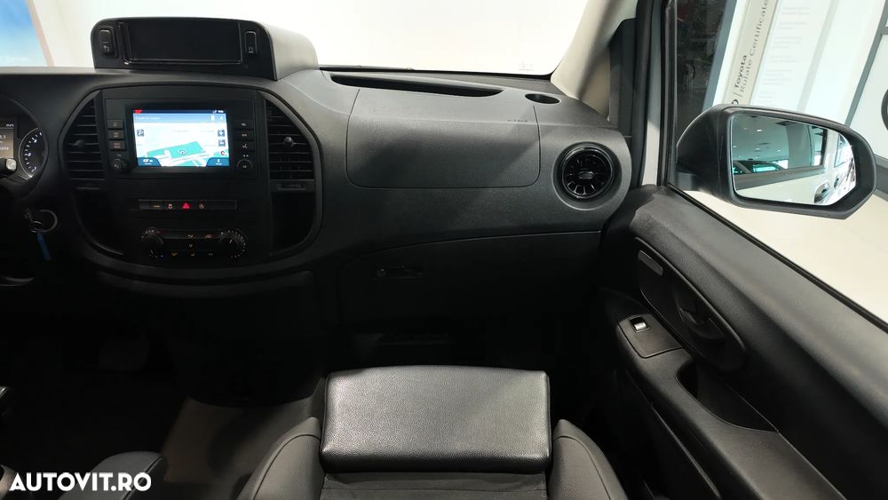 Mercedes-Benz Vito Tourer Extralang HA Aut. PRO - 17