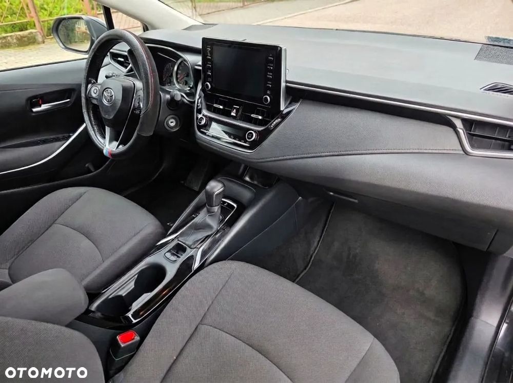 Toyota Corolla - 5