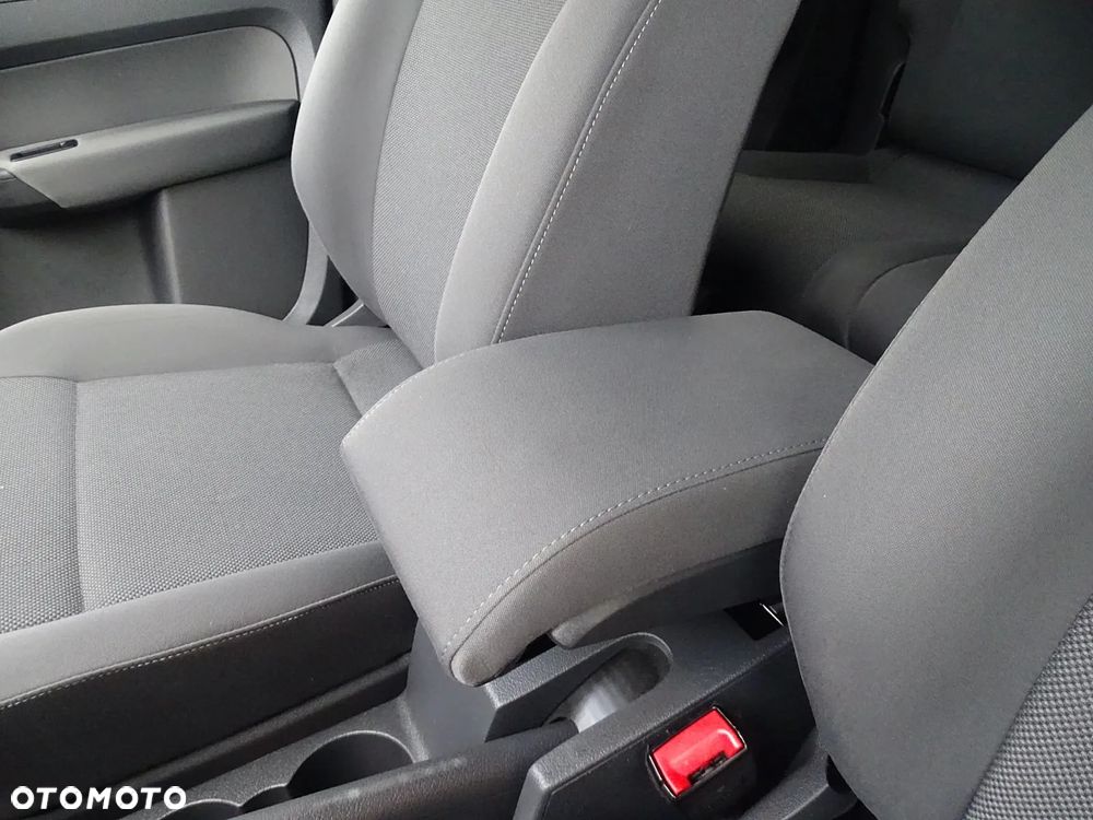 Volkswagen Caddy 1.6 TDI Comfortline Edition - 35