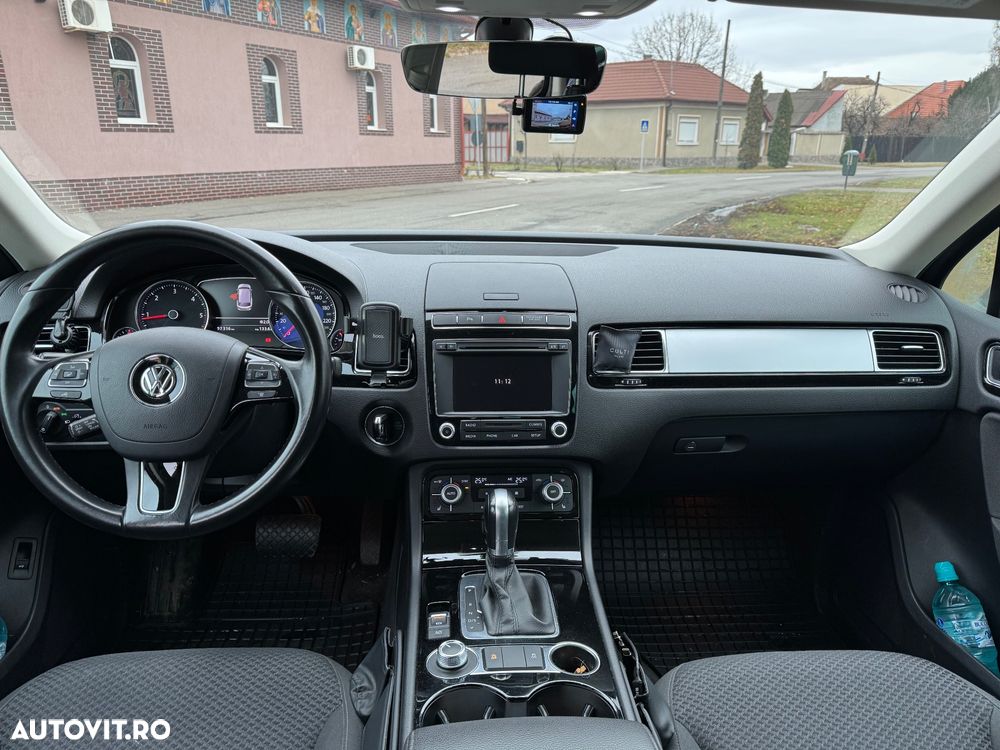 Volkswagen Touareg 3.0 V6 TDI BMT - 8
