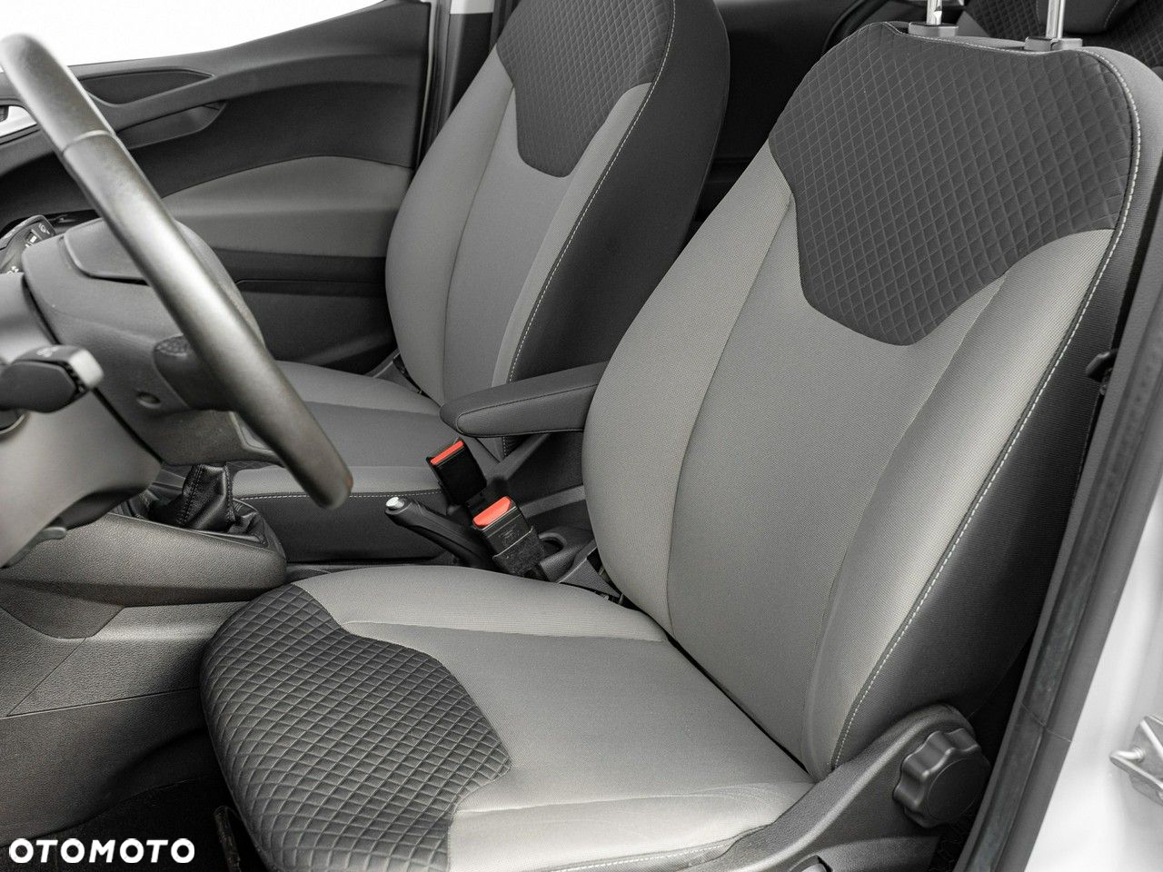 Ford Transit Courier 1.0 EcoBoost Trend - 15