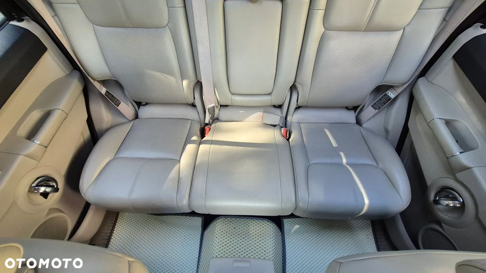 Jeep Commander 5.7 V8 Limited - 39
