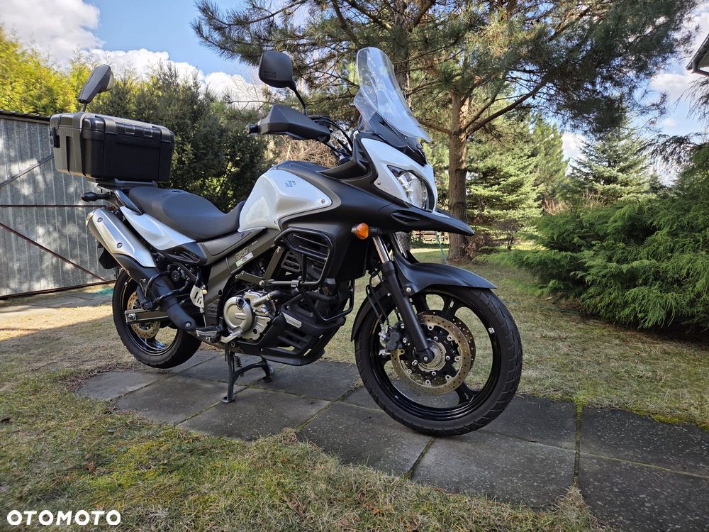 Suzuki V-STROM - 1