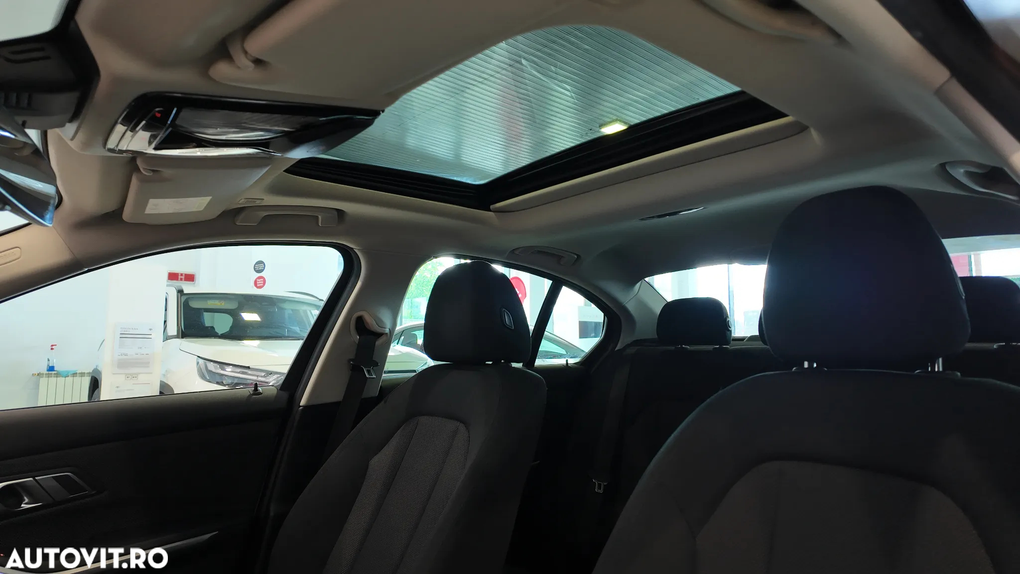 BMW Seria 3 318d AT MHEV - 10