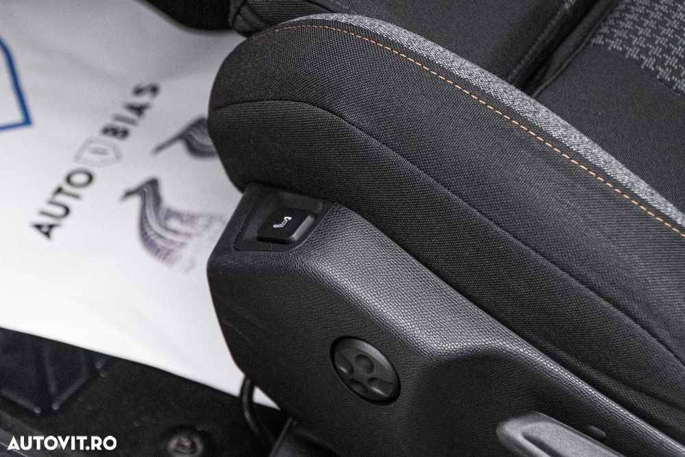 Peugeot 3008 1.2 PureTech 130 BVM6 Allure Pack - 25