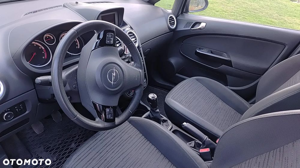 Opel Corsa 1.2 16V Enjoy - 3