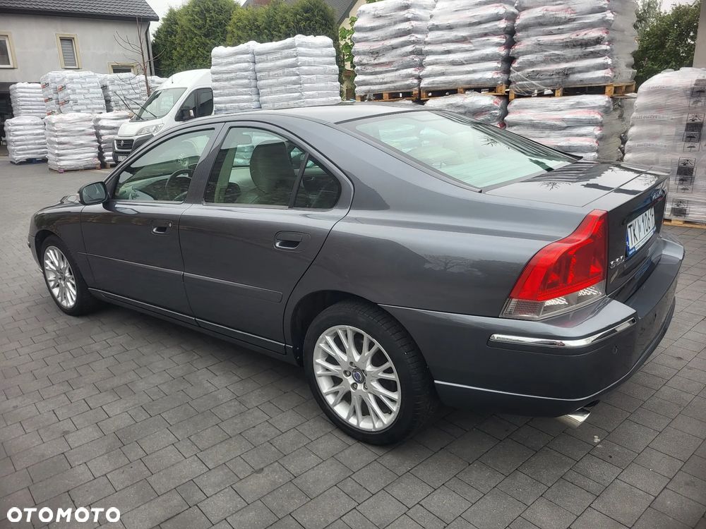 Volvo S60 D5 Summum - 10