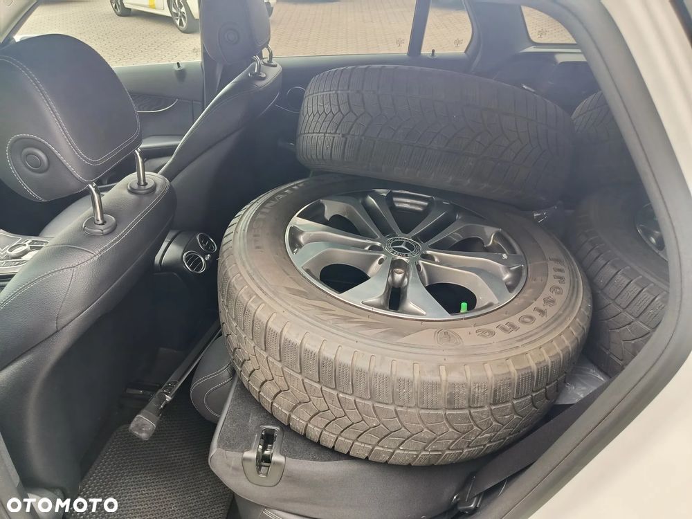 Mercedes-Benz GLC 220 d 4-Matic - 9