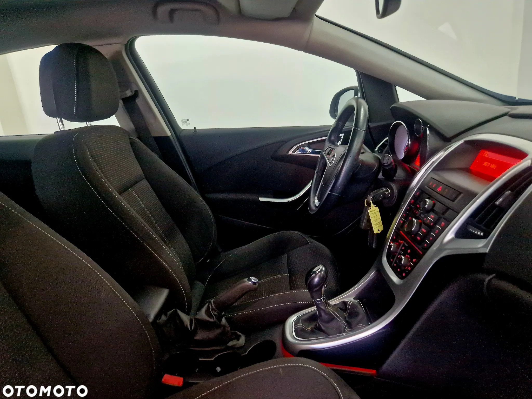 Opel Astra - 17