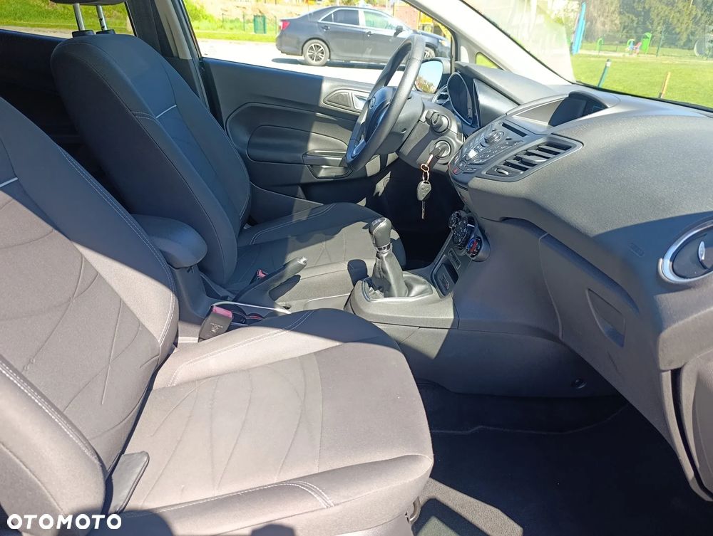 Ford Fiesta 1.0 Ambiente - 18