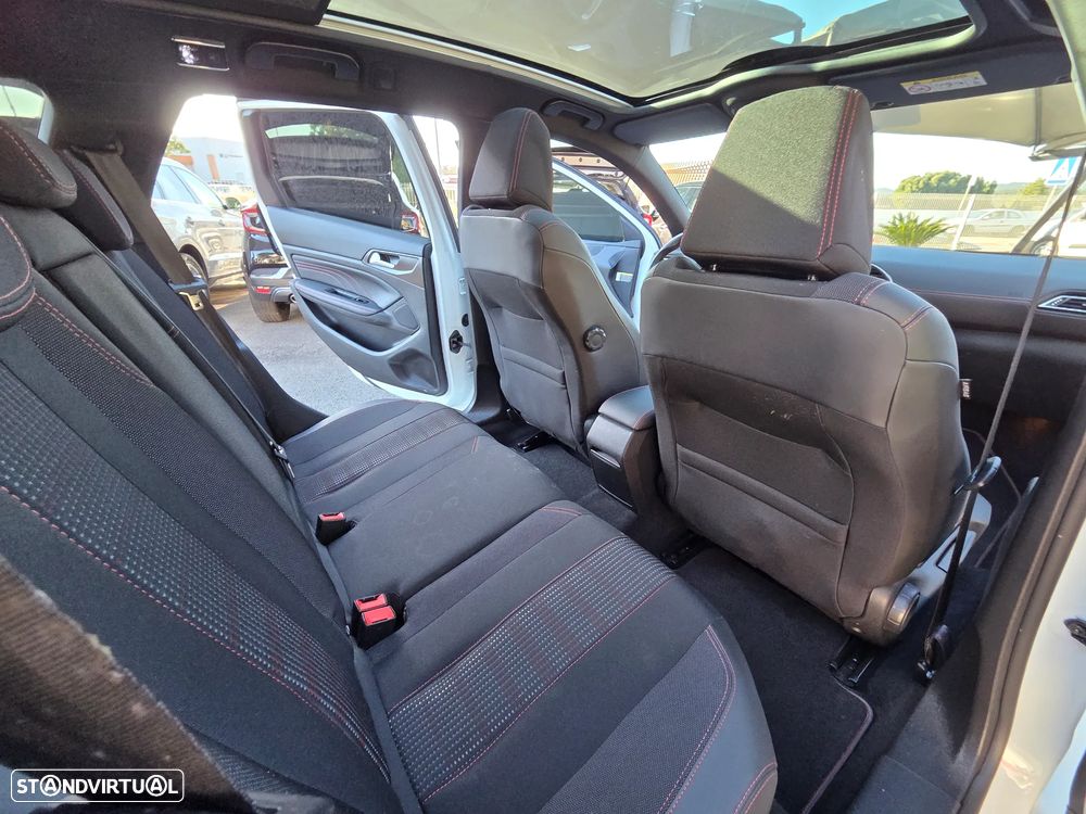 Peugeot 308 SW 1.5 BlueHDi GT Line EAT8 - 16