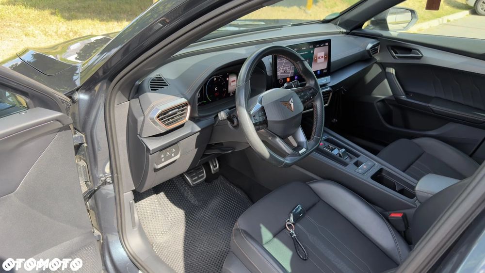 Cupra Formentor 1.4 e-Hybrid VZ DSG - 8