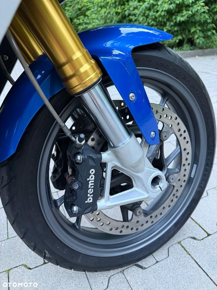 BMW RS - 19