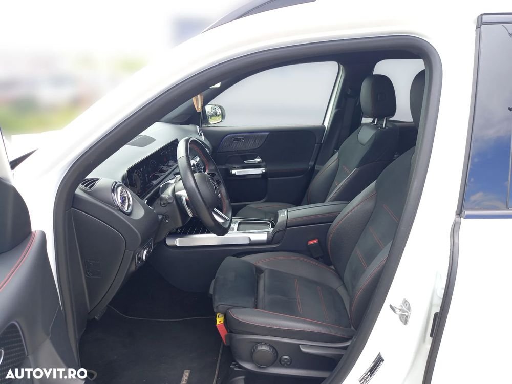 Mercedes-Benz GLB - 15