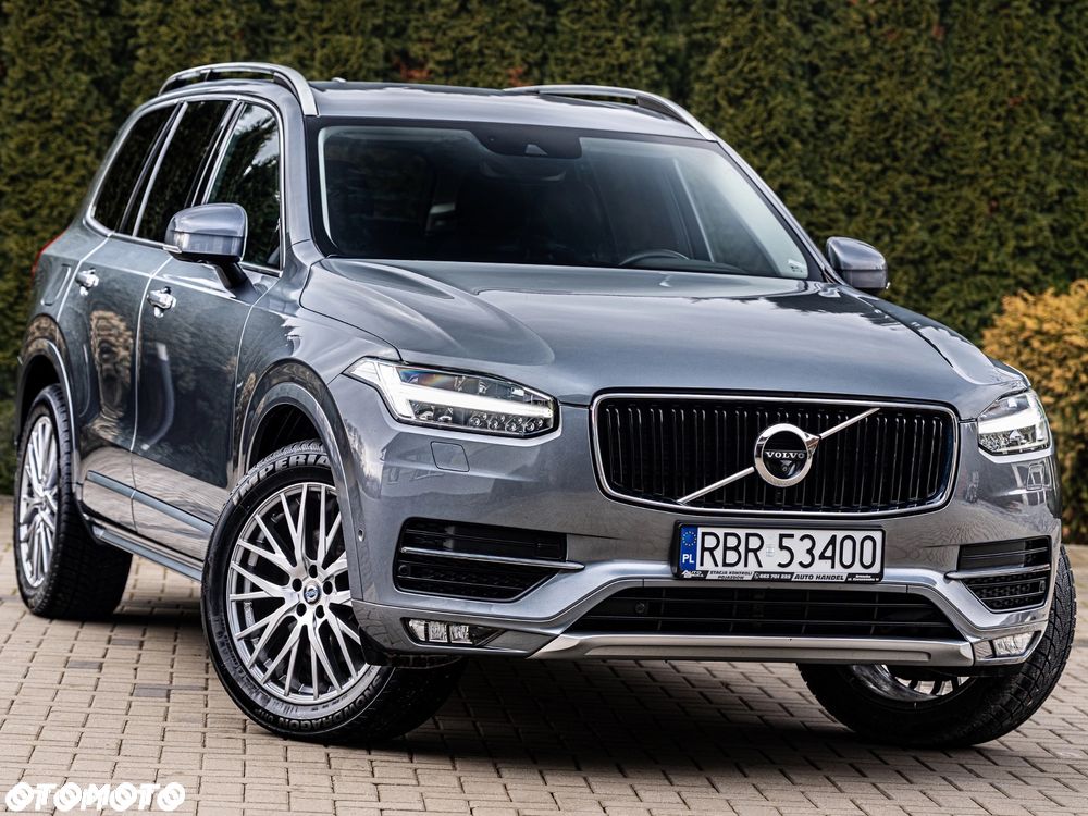 Volvo XC 90 B5 D AWD Geartronic Momentum Pro - 21